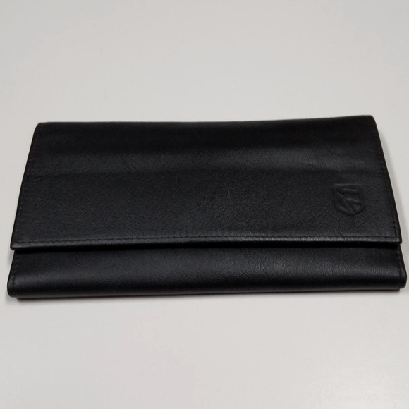 Italian Designed “Long” Wallet in Calfskin - Picture 5 of 9